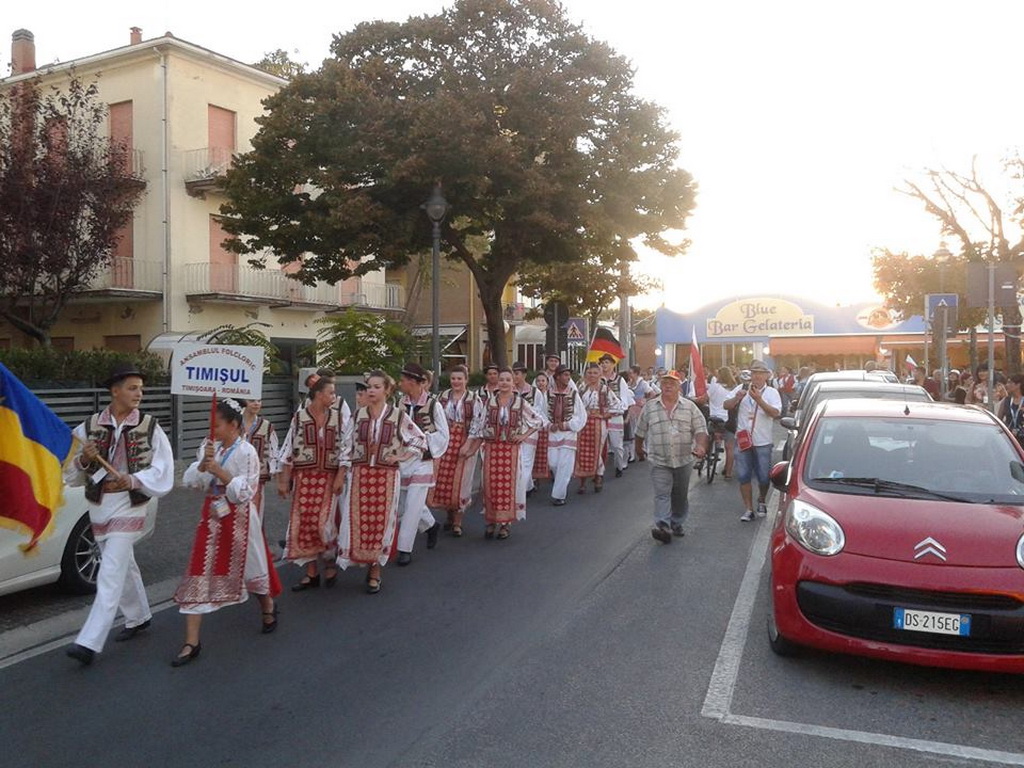 list of folklore festivals