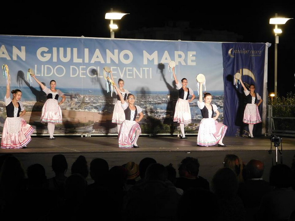 list of folklore festivals