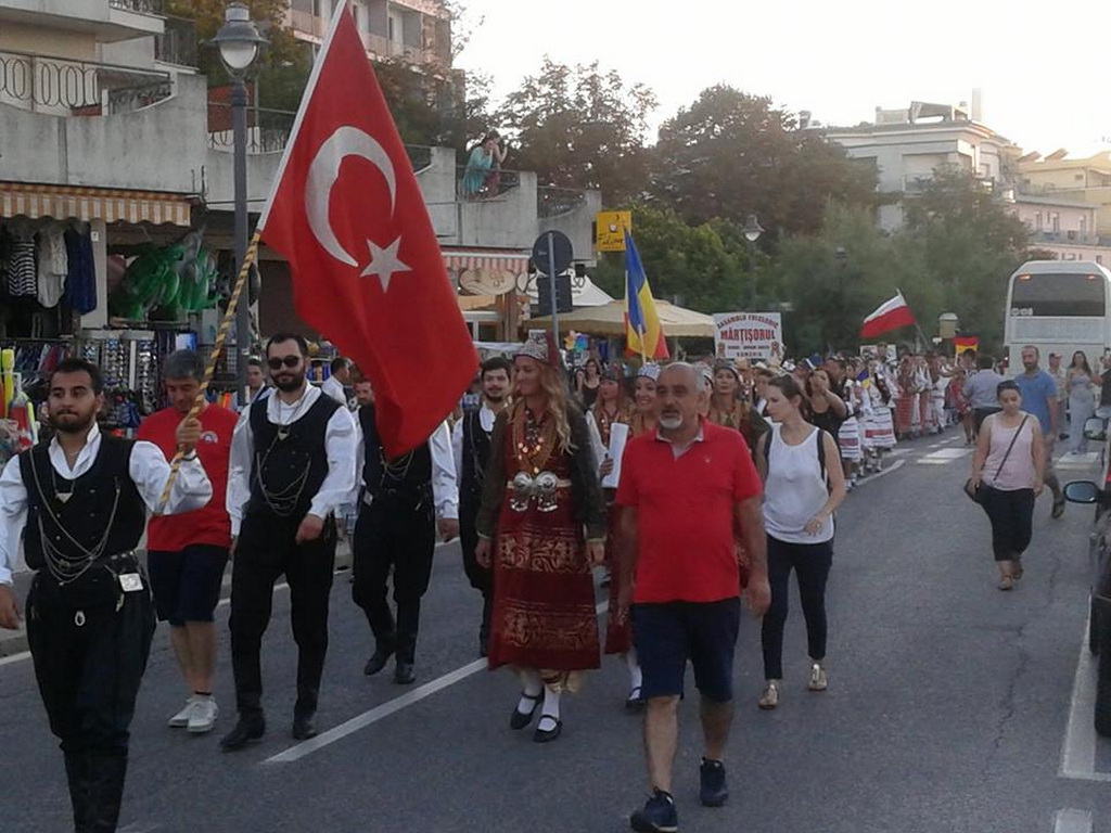 defile turkiye