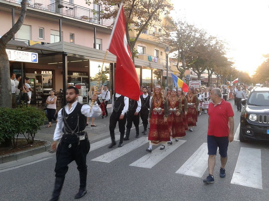 defile festival